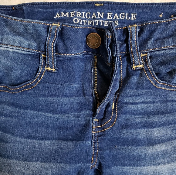 AE skinny jeans for booty shaping - Picture 3 of 4